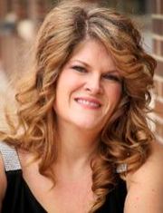 photo of Dawn Marie Walstrom, Co-Owner/Stylist