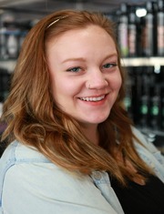 photo of Hannah  Merrill, Stylist, Nail Artist, & Cosmetologist